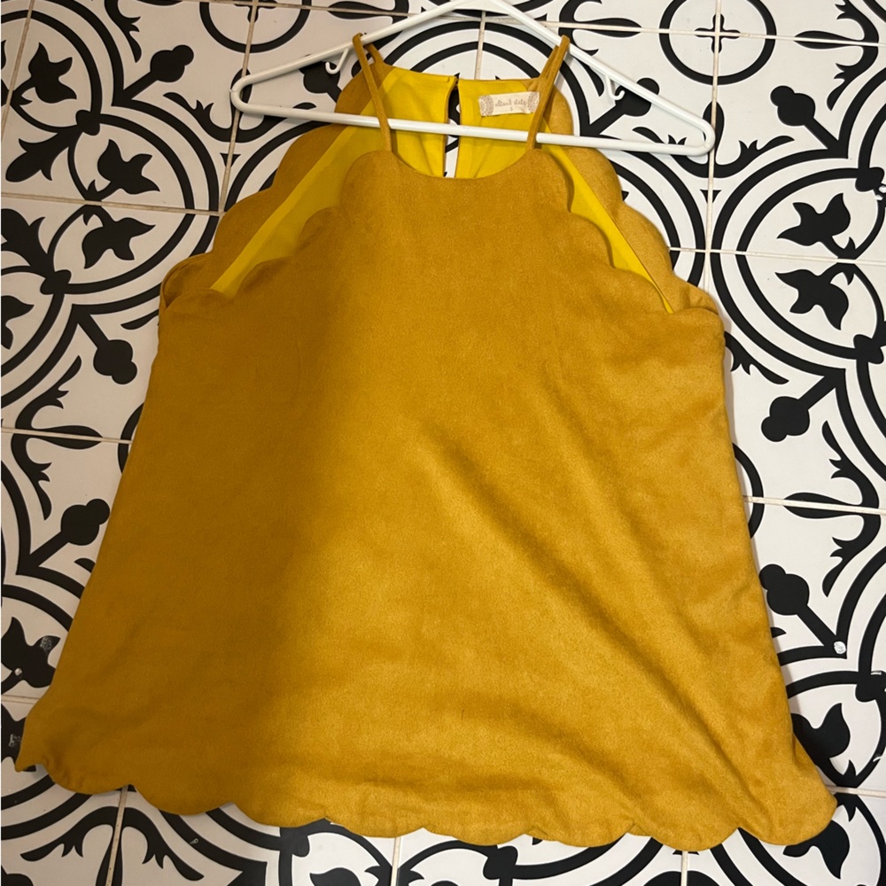 Velvet yellow scalloped shirt! In perfect used condition! So fun!!!